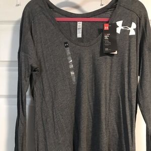 New Under Armour scoop neck shirt Size Large